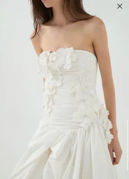 Aje Splendour Flower Gown for rent on The Volte - image 4