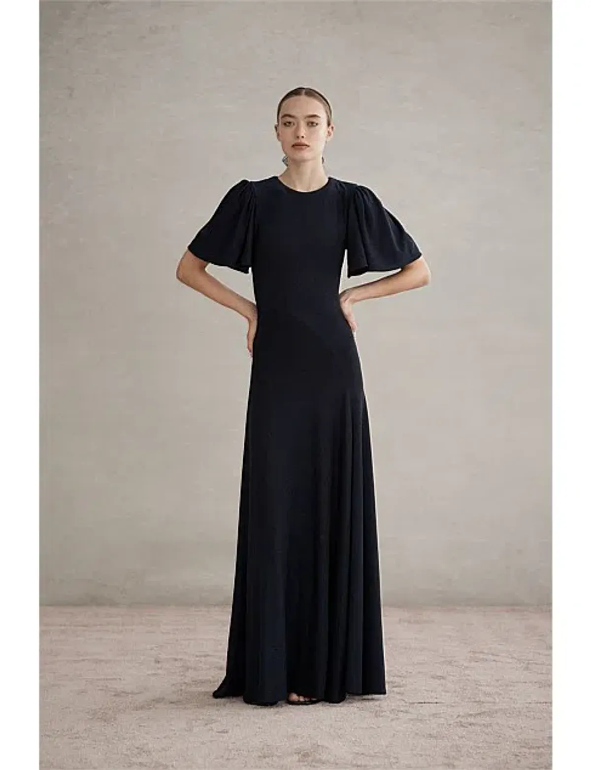 Luxe De Valentina Como Fluted Sleeve Maxi Dress Midnight Navy Size 8 - Image 2