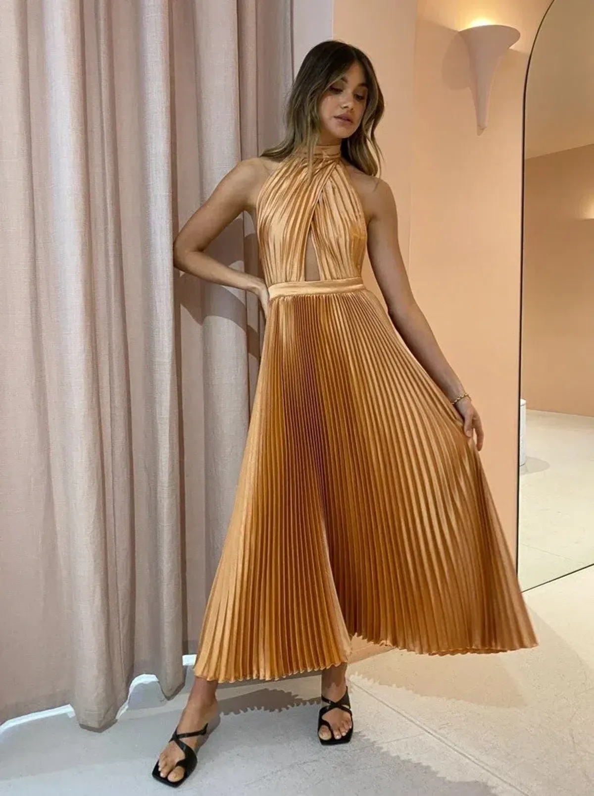  L'IDEE Renaissance Gown Rust - Image 2