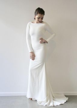 When Freddie Met Lily Frankie Gown White Size 10 for rent on The Volte - image 1