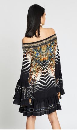 Camilla Lost in Paradise Size Large for rent on The Volte - image 7