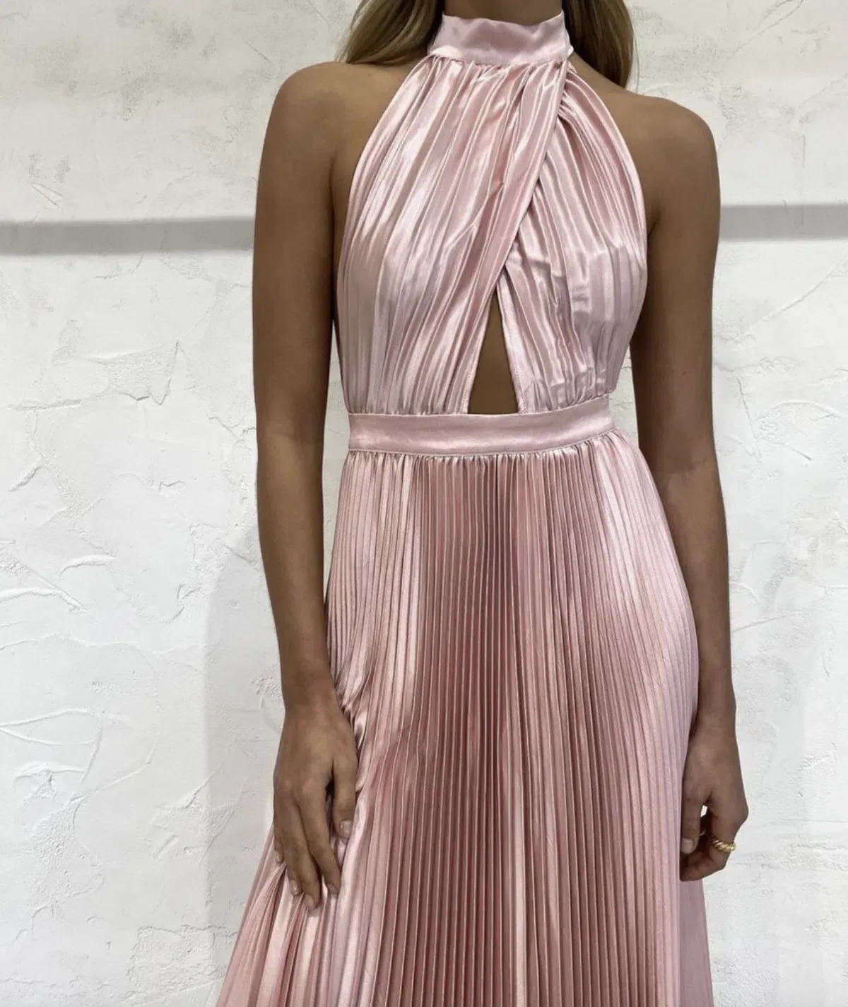 L'Idee Renaissance Gown Pink Size 8 - Image 4