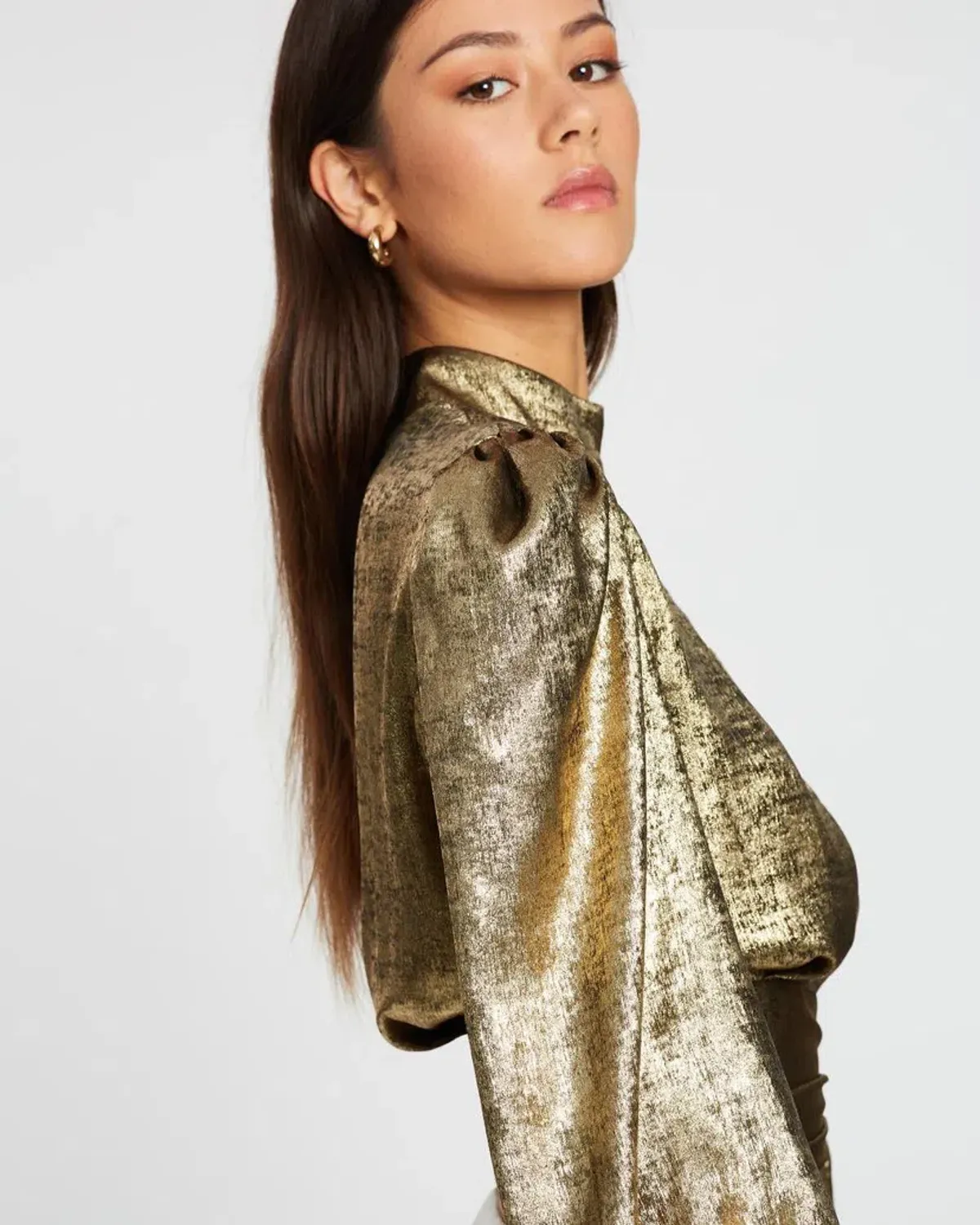 By Johnny Foil Cuffed Top Gold Size 10 - Image 2
