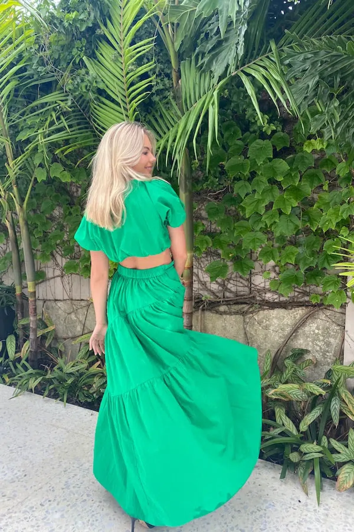 SWF Revive Cropped Tee and Tiered Skirt Set Green Size 8 - Image 4