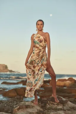 Sonya Moda Nour Maxi Dress Seashell Print Size 8 for rent on The Volte - image 1