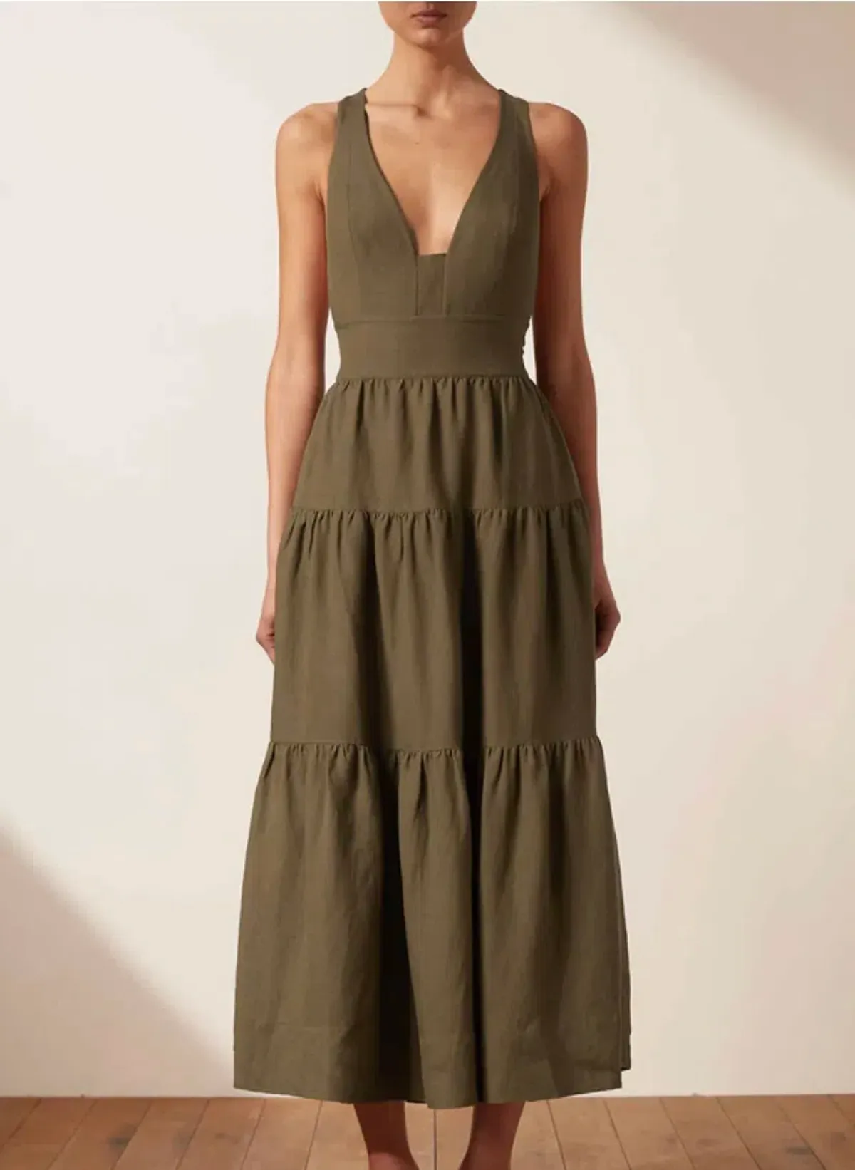 Shona Joy Juliana Linen Plunged Cross Back Midi Dress Green Size 8 - Image 1
