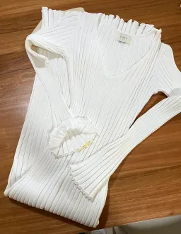 DISSH Reign Sleeve Knit Midi Dress White Size S for rent on The Volte - image 7