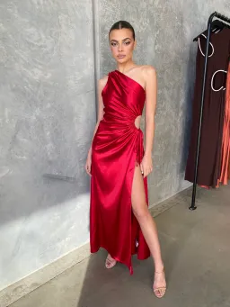 Sonya Moda Nour Dress in Red Size S / AU 8 for rent on The Volte - image 1