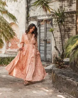 Coven & Co Posie Gown Size XL for rent on The Volte - image 4
