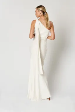 Winona Infinity Maxi Dress White Size 4 for rent on The Volte - image 3