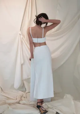 Manning Cartell Canvas Raffia Crop Top and Midi Skirt Set White Size 8 for rent on The Volte - image 4