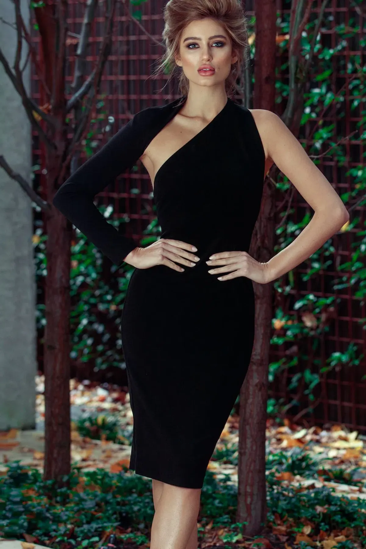 Bianca and Bridgett Chloe Dress Black Size 8 - Image 2