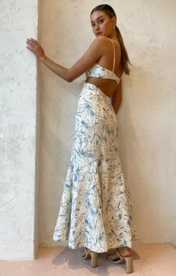 Significant Other Anica Dress Floral Size 12 for rent on The Volte - image 4