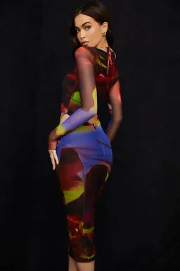 House of CB Marina Printed Cut Out Midi Dress Print Size S / Au 8 for rent on The Volte - image 3