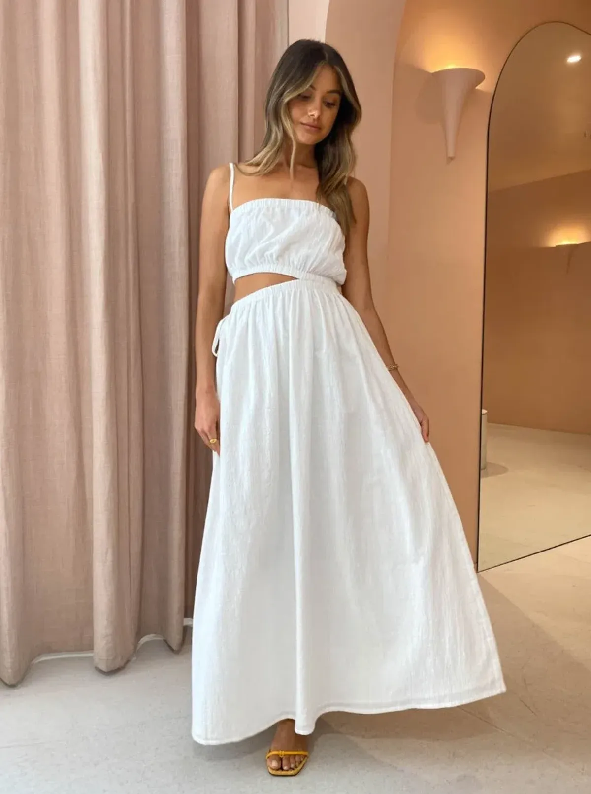 By Nicola Carnivale Elastic Waist Maxi Dress in White Size 10 / M - Image 2