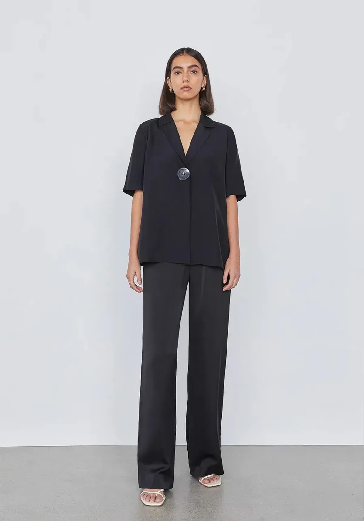 Viktoria and Woods Chorus Shirt and Pilot Pants Black Size 00 and 0/Au 4 & 6 - Image 1