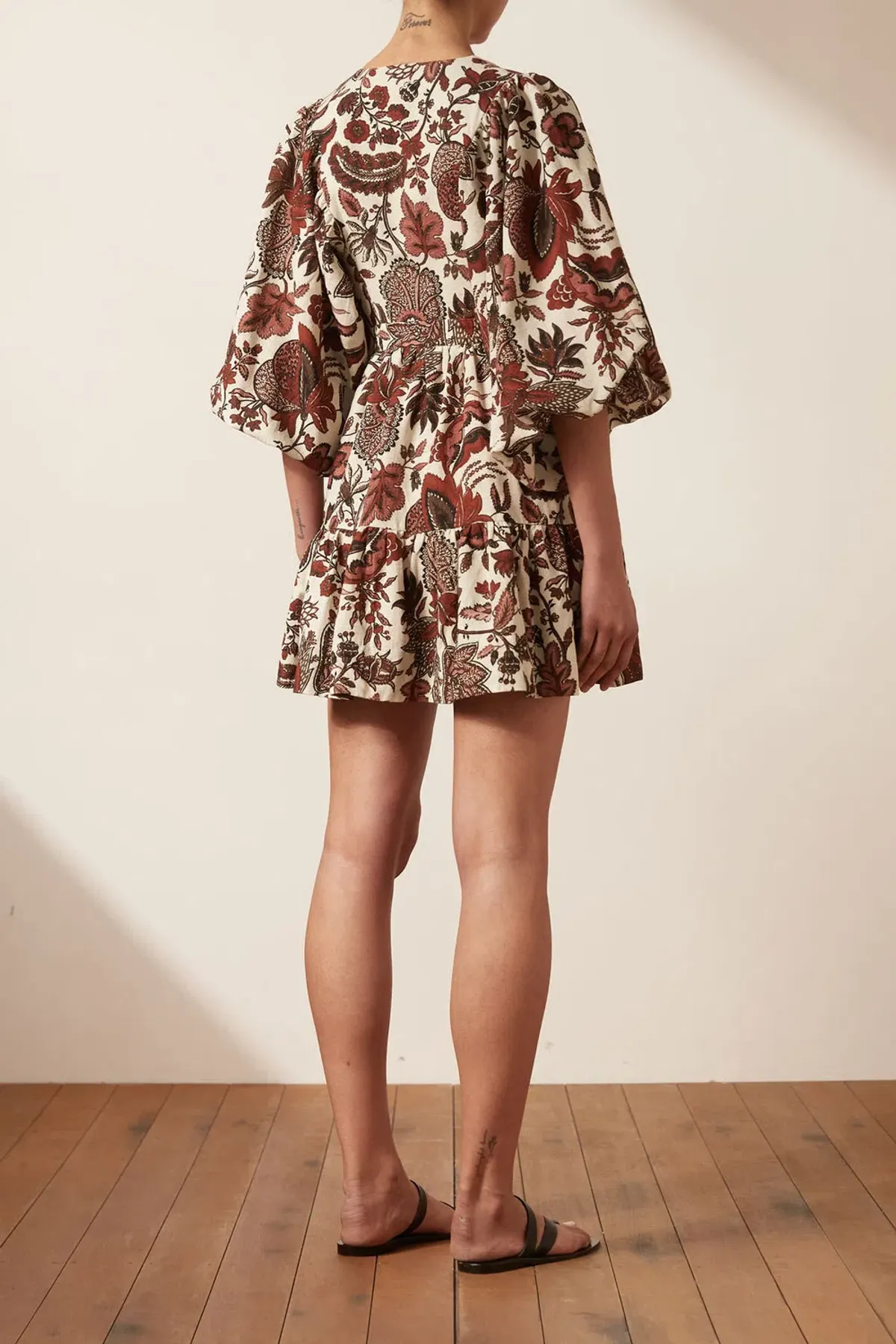 Shona Joy Catalina Plunged Neck Balloon Sleeve Mini Dress Print Size 8 - Image 3