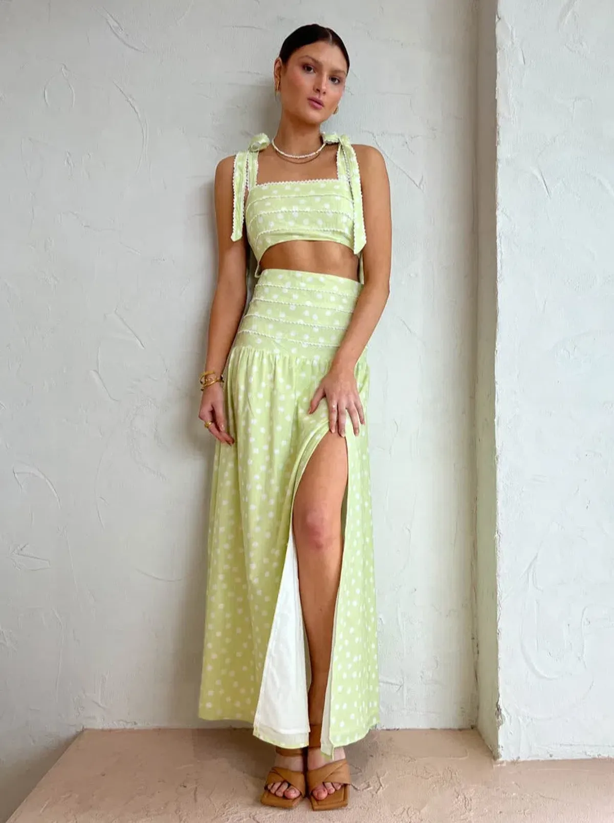 Issy Adore Dress in Key Lime Dot Print Size 10 - Image 1