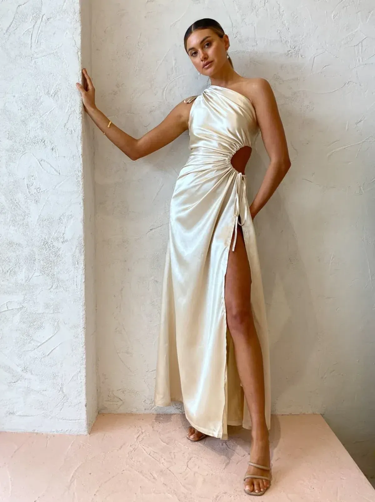 Sonya Moda Nour Maxi Dress in Ocean Pearl Size 10 - Image 1