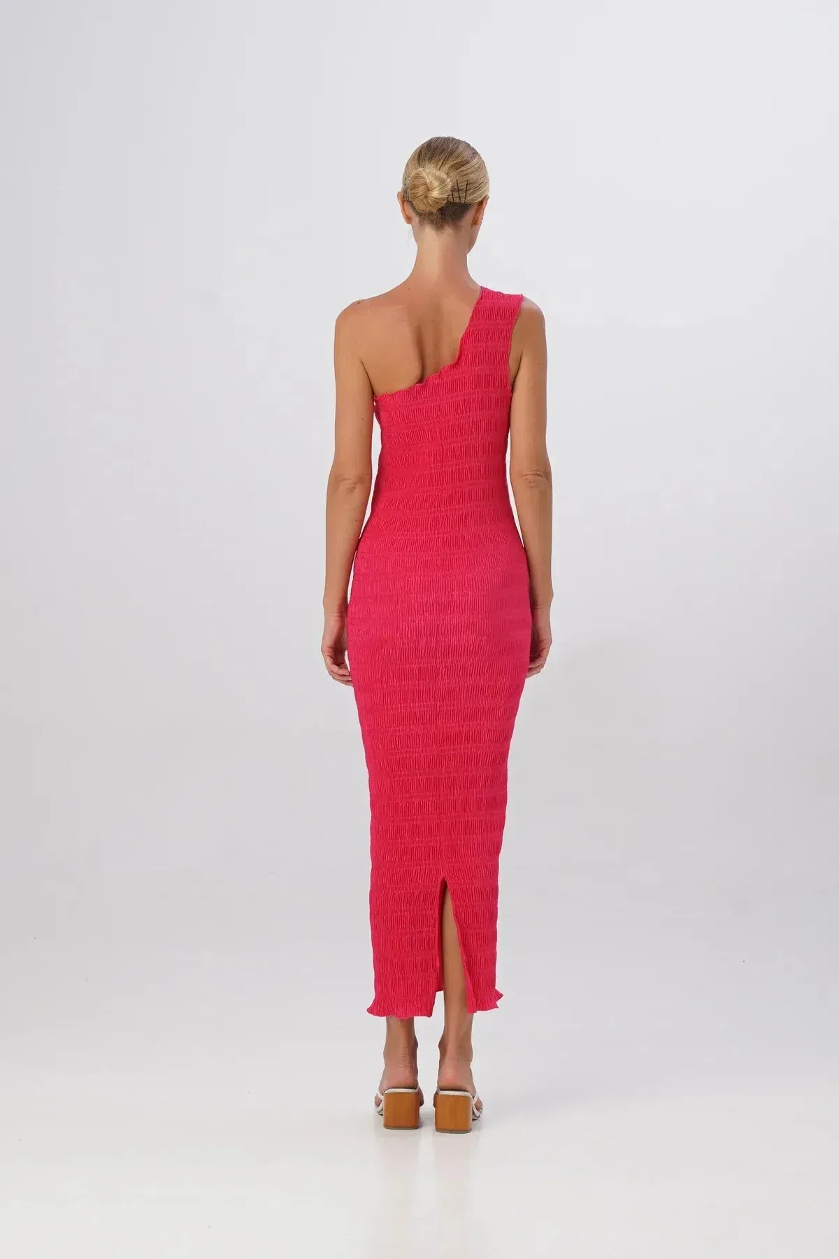 L'Idee Gigi Smocking Gown in Punch Pink Size L / AU 12 - Image 2