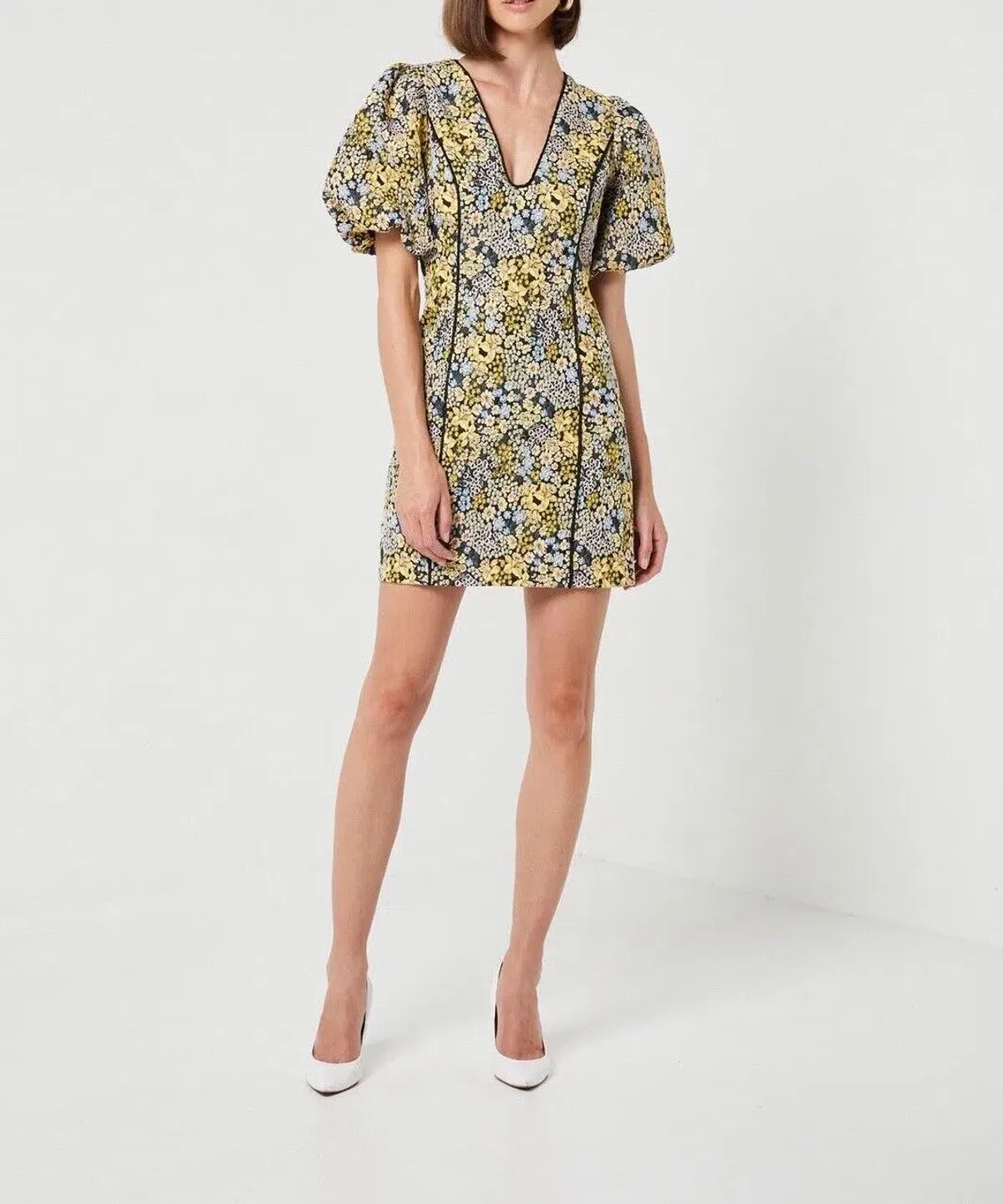 Elliatt Cuore Mini Dress Floral Size M - Image 1