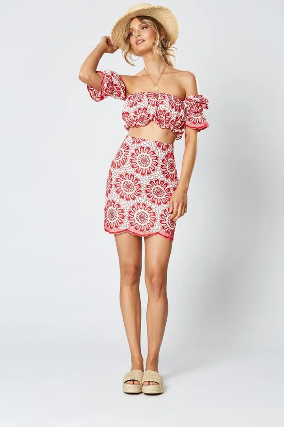 Winona Calypso Set Red Print Size 8 - Image 1