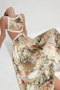 Significant Other Marino Dress Floral Print Size 6 for rent on The Volte - image 4