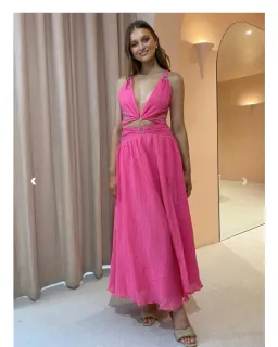 Issy Hoops Dress in Blossom Pink Size AU 6 for rent on The Volte - image 3