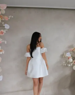 Siss Studio Strapless Bridal Mini Dress with Detachable Sleeves White Size 6 for rent on The Volte - image 3