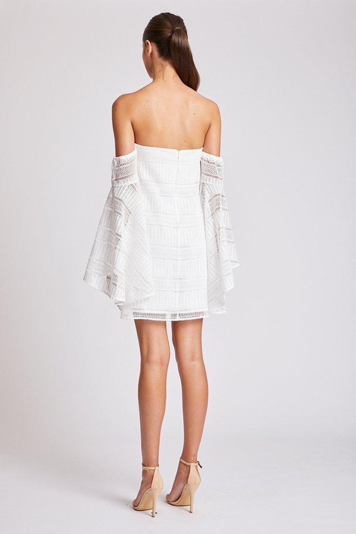 SHONA JOY ARUBA FLARED SLEEVE SHIFT DRESS - IVORY  - Image 3