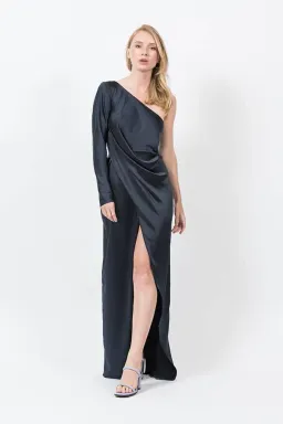 One Fell Swoop Scarlett Gown in Navy Size 8 for rent on The Volte - image 1