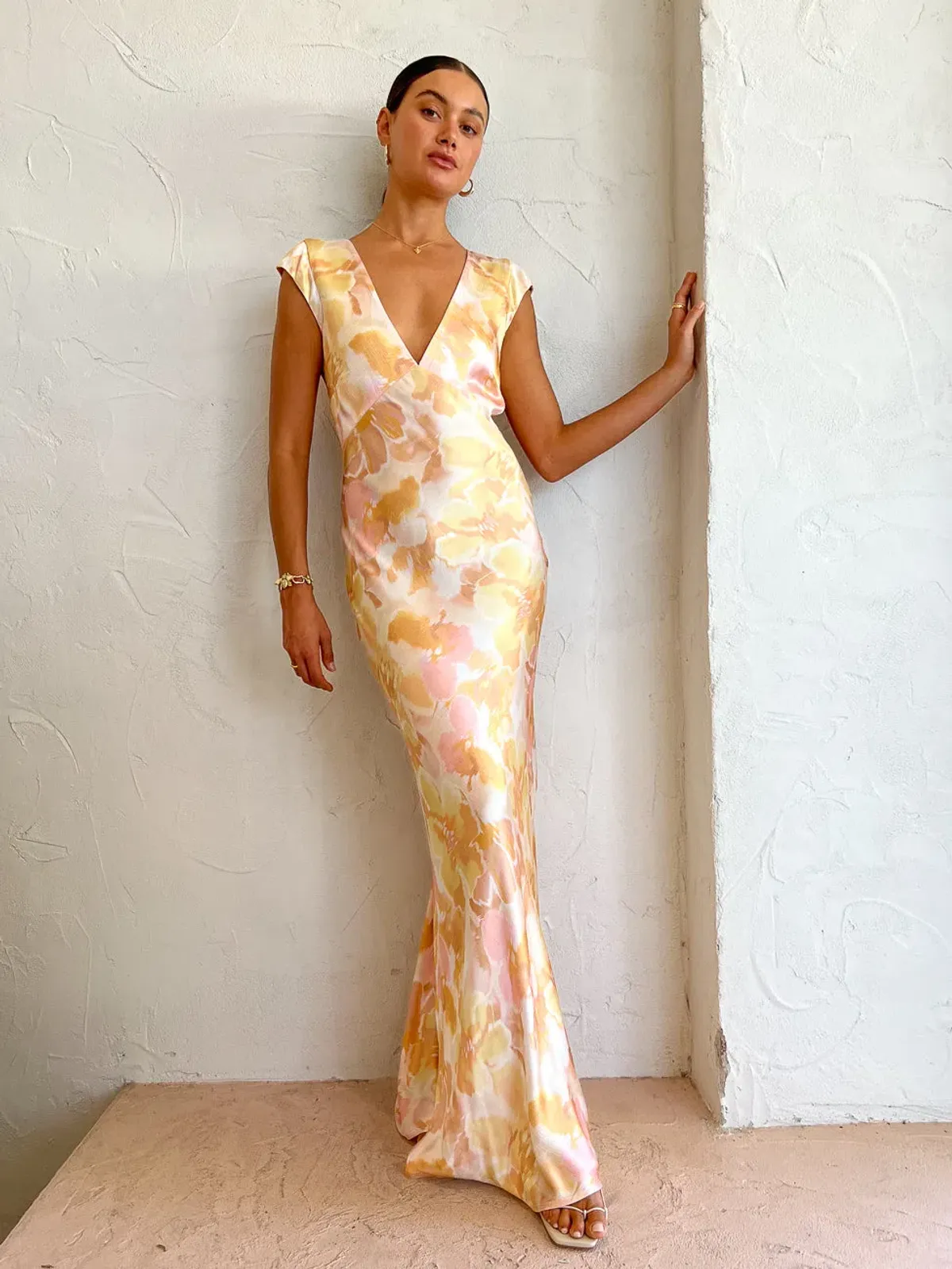 Bec & Bridge Indi V Maxi Dress Print Size 6 - Image 2