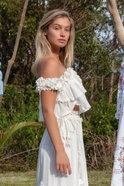 Fillyboo Buttercup Crop Top White Size AU 8 for rent on The Volte - image 2