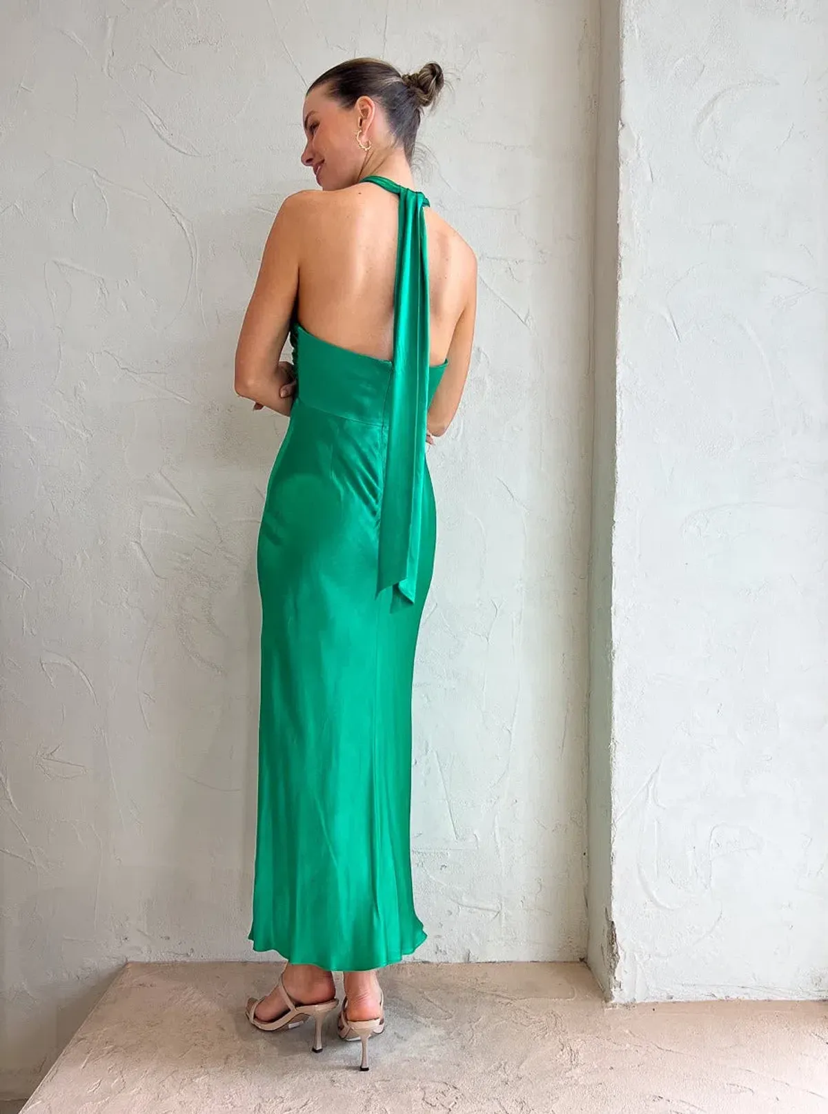 Shona Joy Lana Ruched Halter Midi Dress Tree Green Size 4 - Image 3