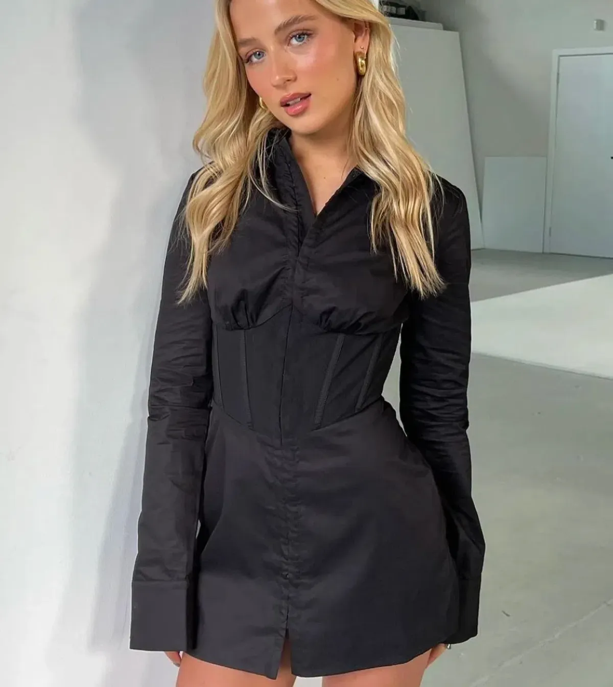 Nakedvice The Zach Dress Black Size 12 - Image 1