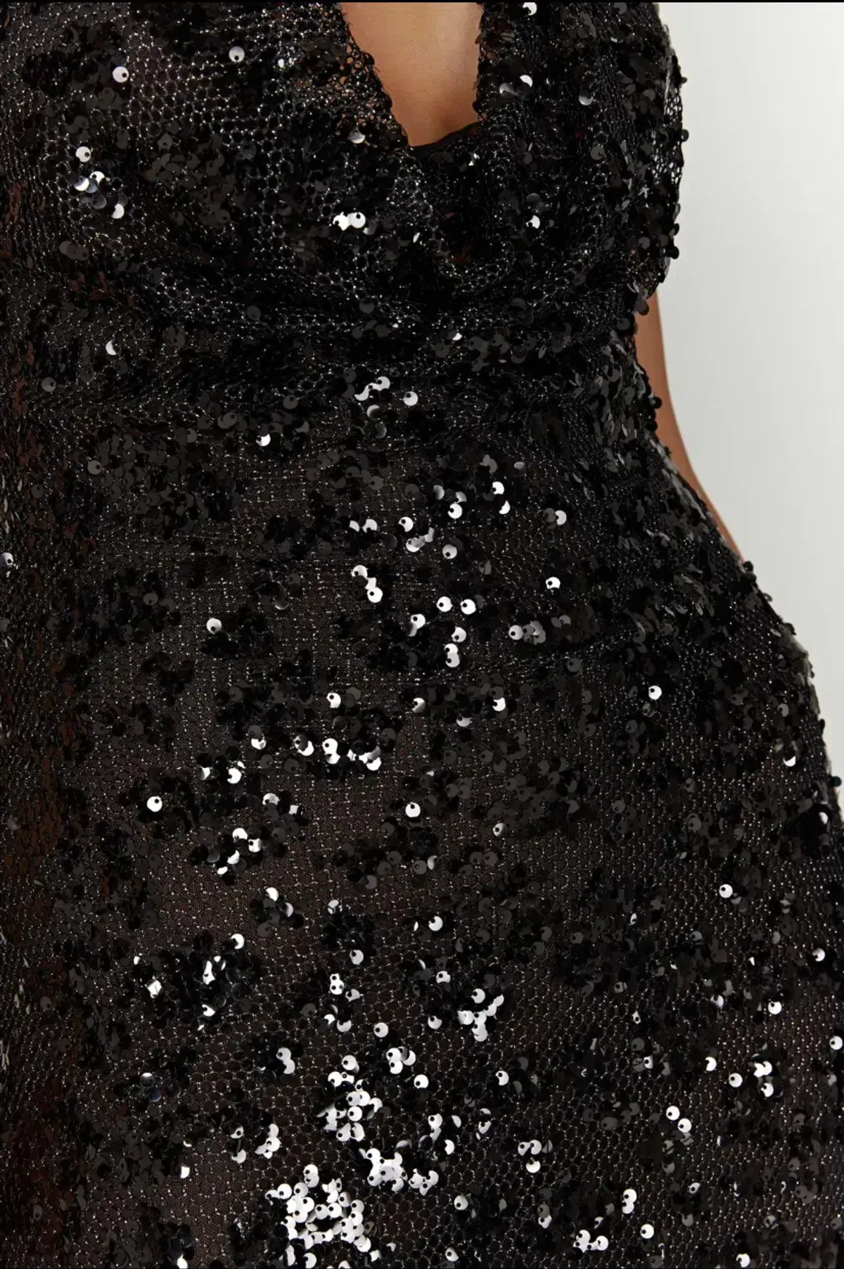 Meshki Nicola Plunge Neck Sequin Maxi Black Size M/AU 10 - Image 6