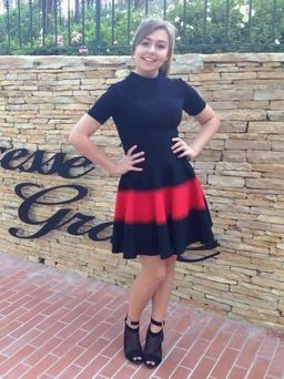 Alexander McQueen Red and Black Textured Fit & Flare Dress size 8 for rent on The Volte - image 5