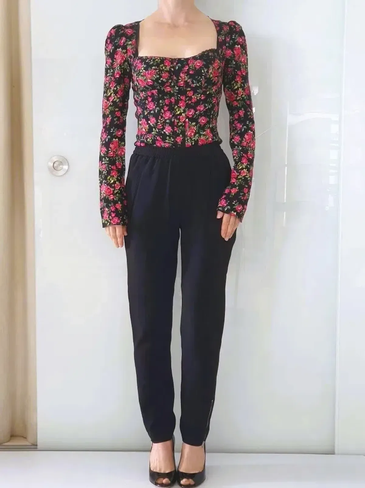Dolce and Gabbana Long Sleeve Bustier Top Floral Size 6 - Image 1