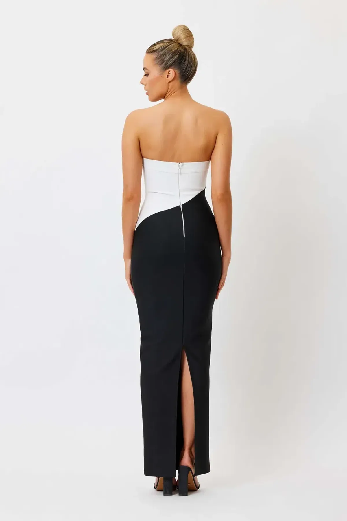 Bianca and Bridgett Lucy Midi Dress White/Black Size 6 - Image 2