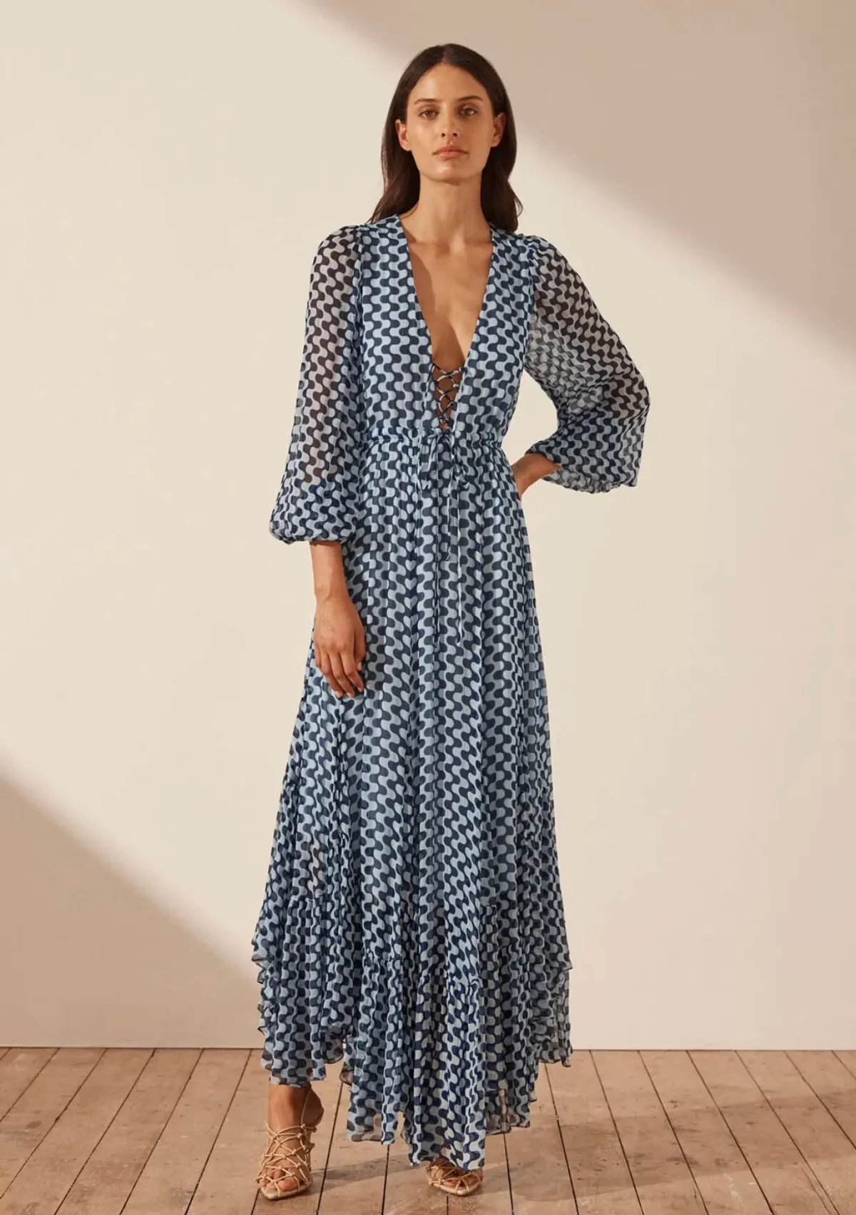 Shona Joy Elina Lace Front Drawstring Maxi Dress Print Size 8 - Image 1