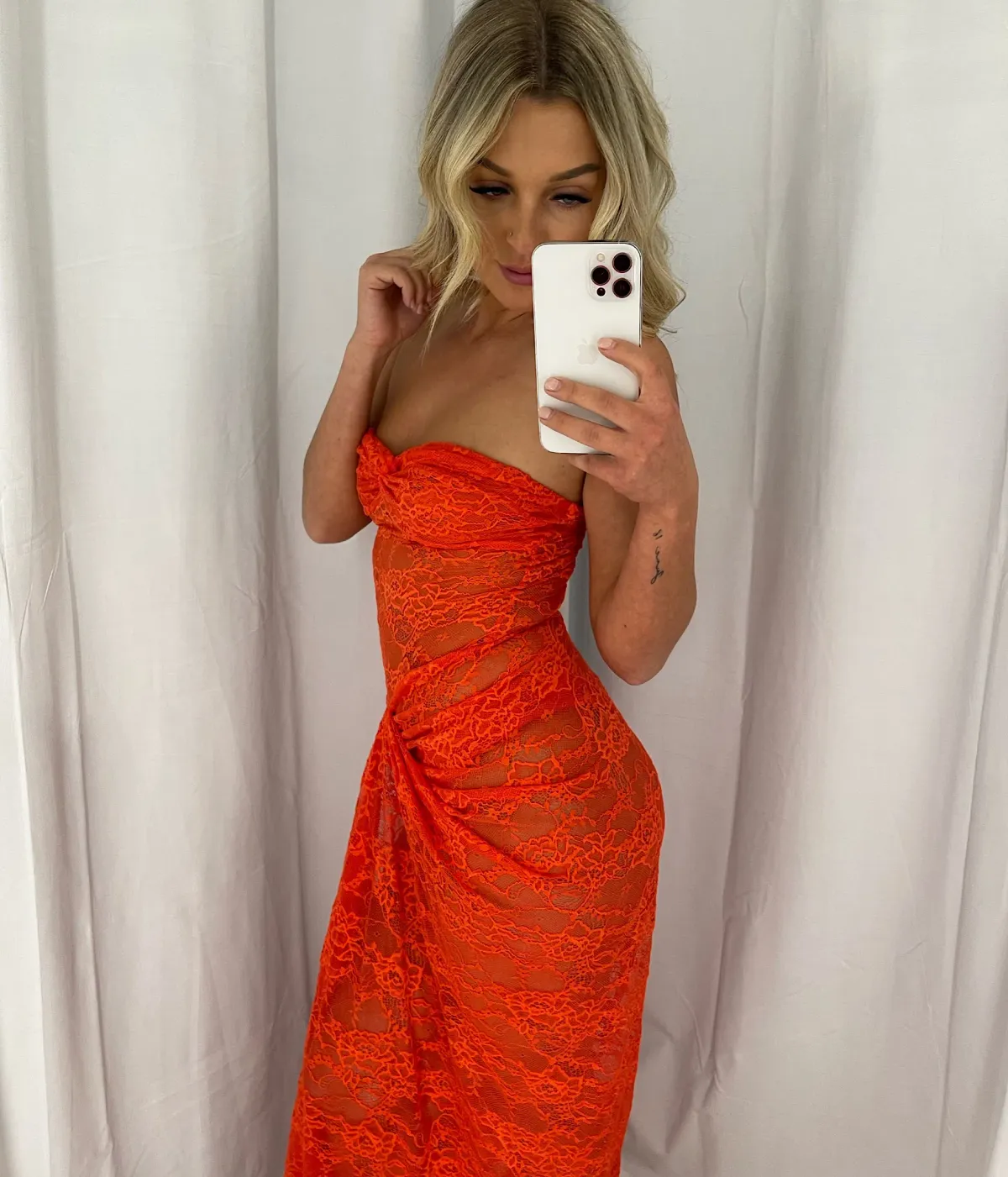 Natalie Rolt Naomi Dress Tangerine Size 8 - Image 4