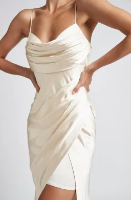 Sheike Bella Dress White Size 6 for rent on The Volte - image 3