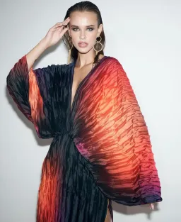 L’idee De Luxe Gown Fire Ombré Size 10  for rent on The Volte - image 2