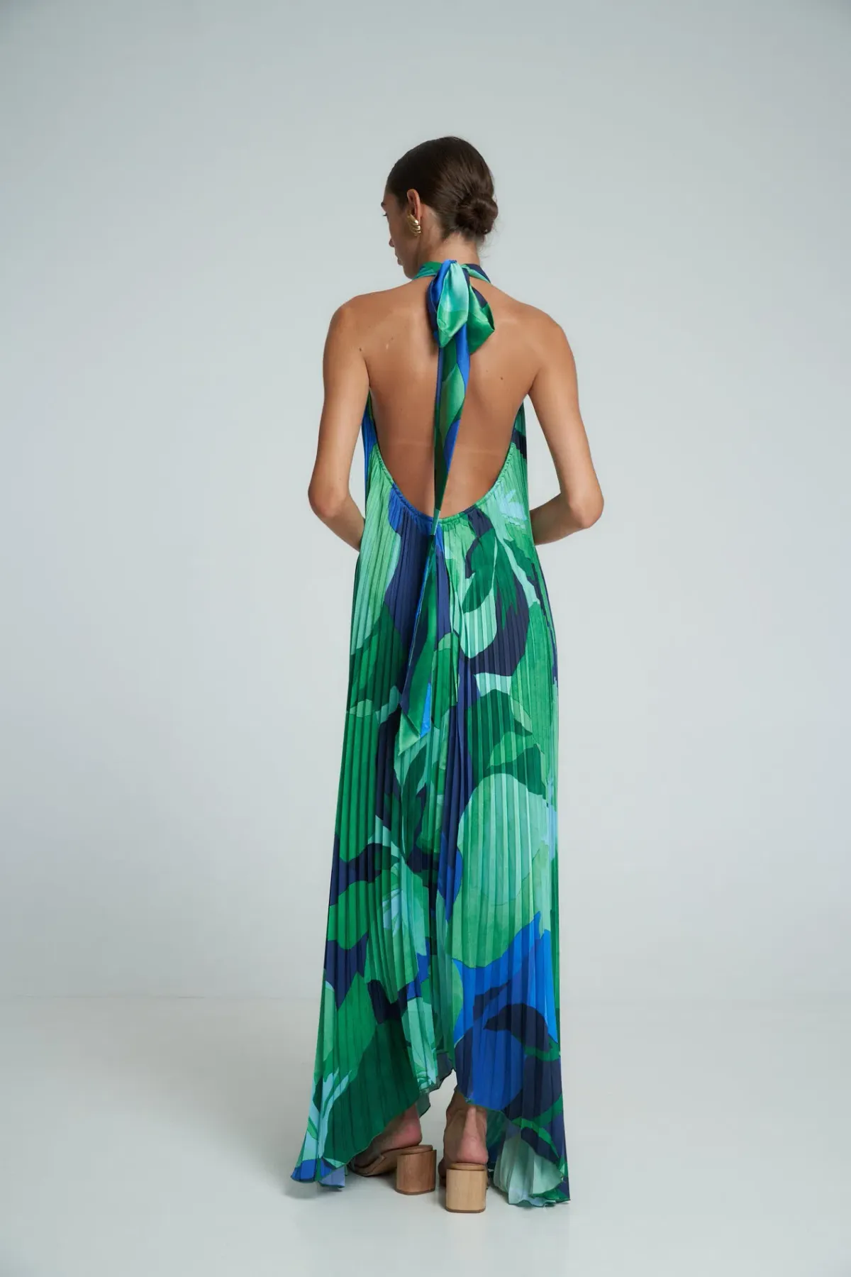 L’idee Opera Gown Capri Green Size AU 12 - Image 3