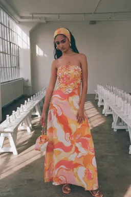 Zaco Kahlo Maxi Dress in Calista Sunset Size M / AU 10 for rent on The Volte - image 3