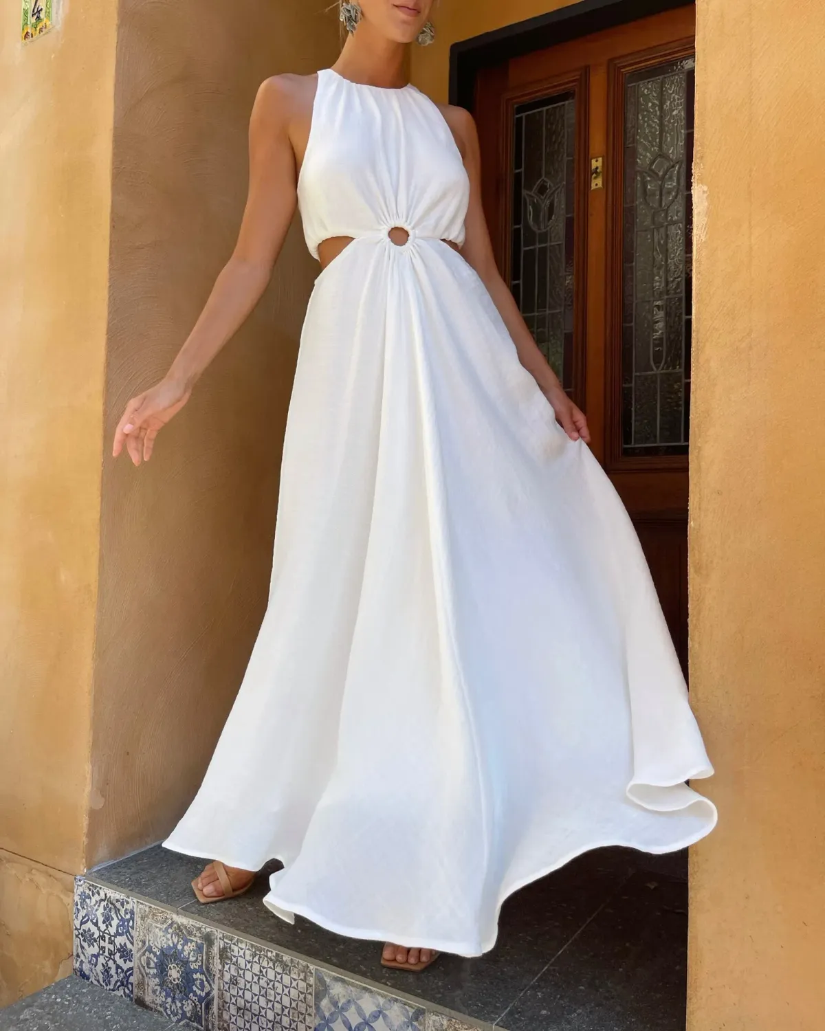 Sheike Gallery Dress White Size 16 - Image 2