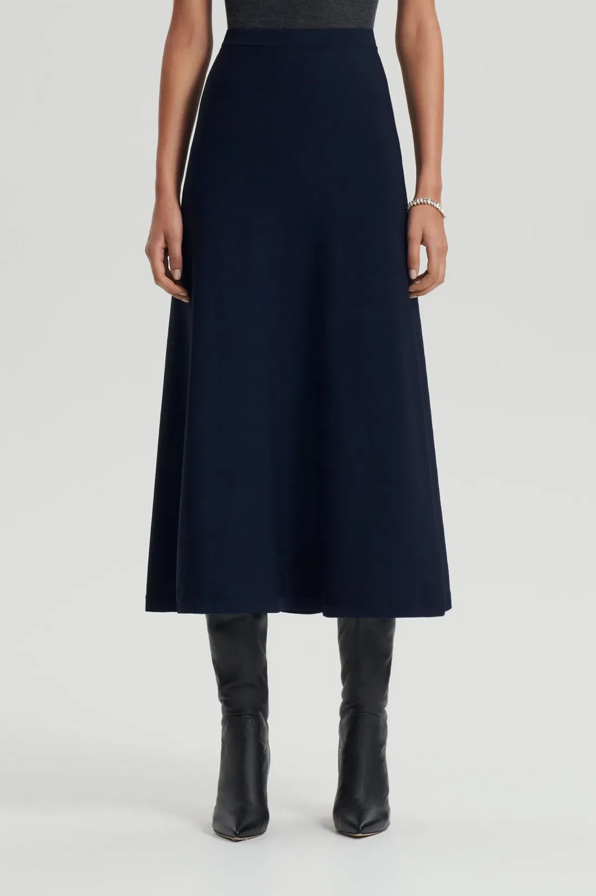 Scandal Theodore Crepe Knit Soft Skirt Navy Size M/AU 10 - Image 2