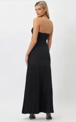 Bianca & Bridgett Mara Pleated Maxi Dress in Black Size 10 for rent on The Volte - image 3