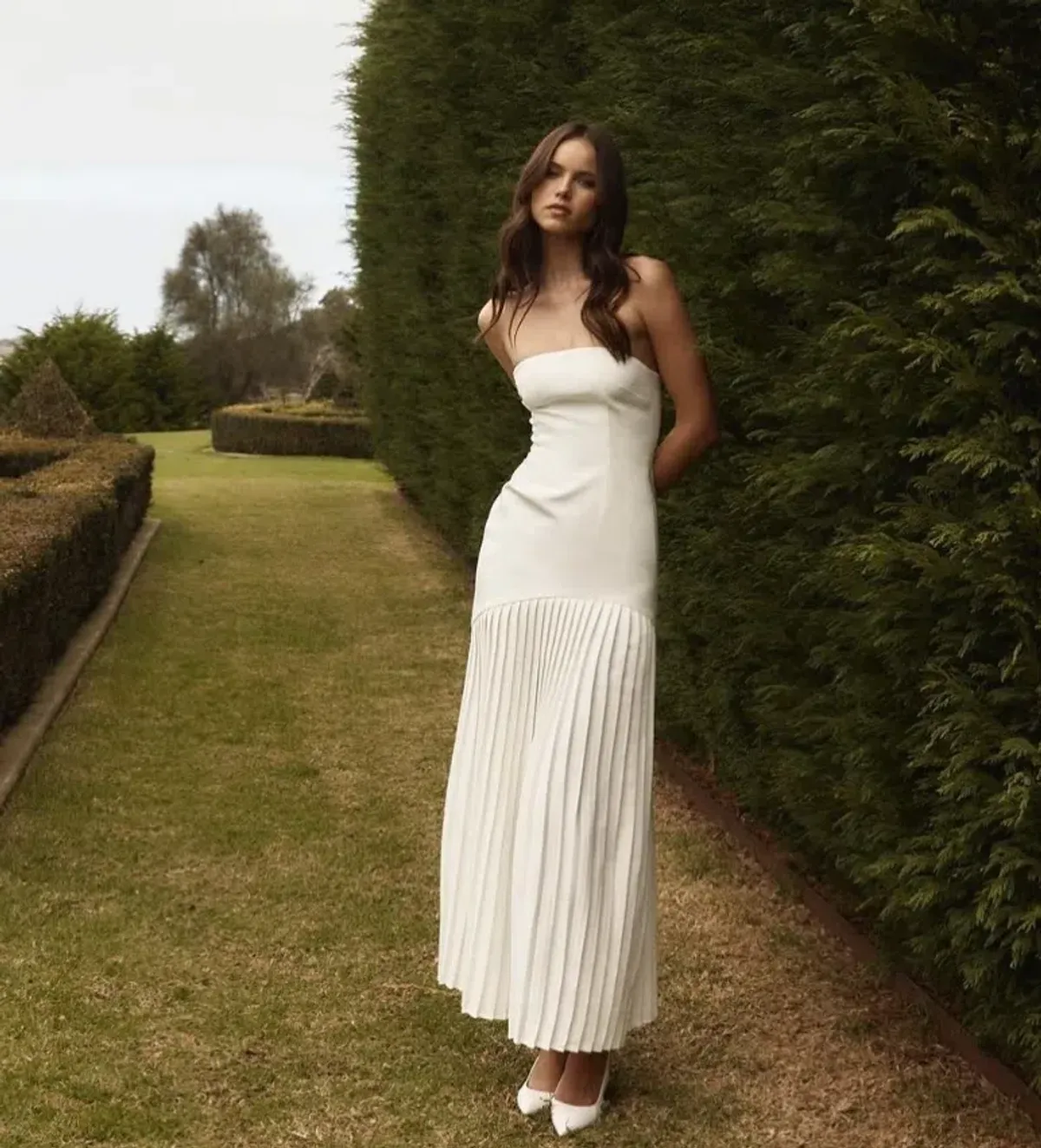 Bianca & Bridgett Mara Pleated Dress White Size 6 - Image 1