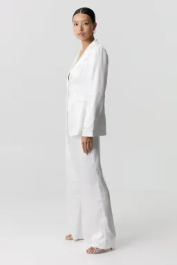 Third Form Satin Tailored Two-Piece Suit White Size 8 for rent on The Volte - image 2